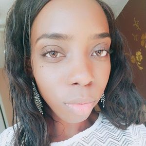 Meet your Posher, Martine